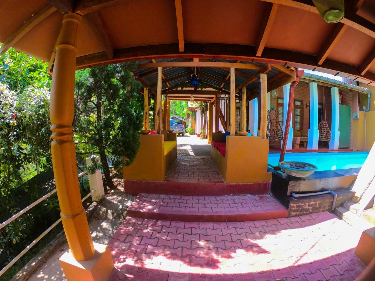 ホテル Plantation Retreat Pathadumbara エクステリア 写真